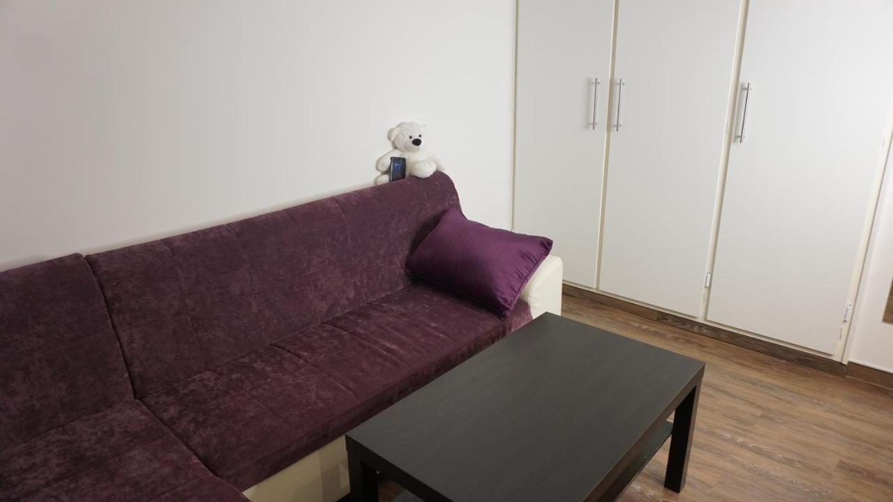 M&M Apartment Düsseldorf Neuss Buitenkant foto