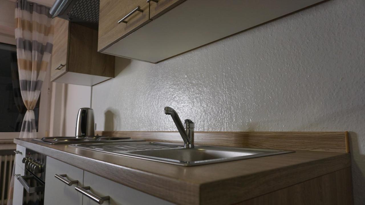 M&M Apartment Düsseldorf Neuss Buitenkant foto