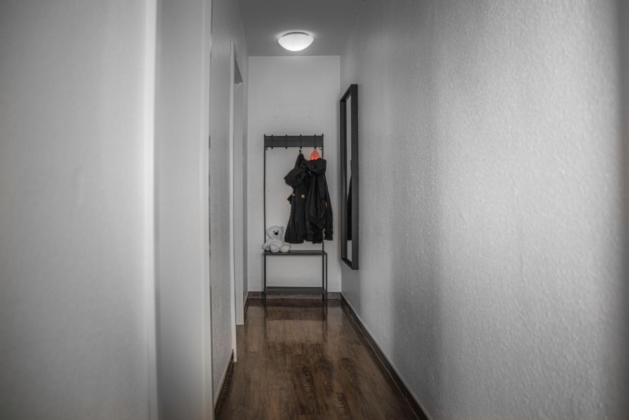 M&M Apartment Düsseldorf Neuss Buitenkant foto