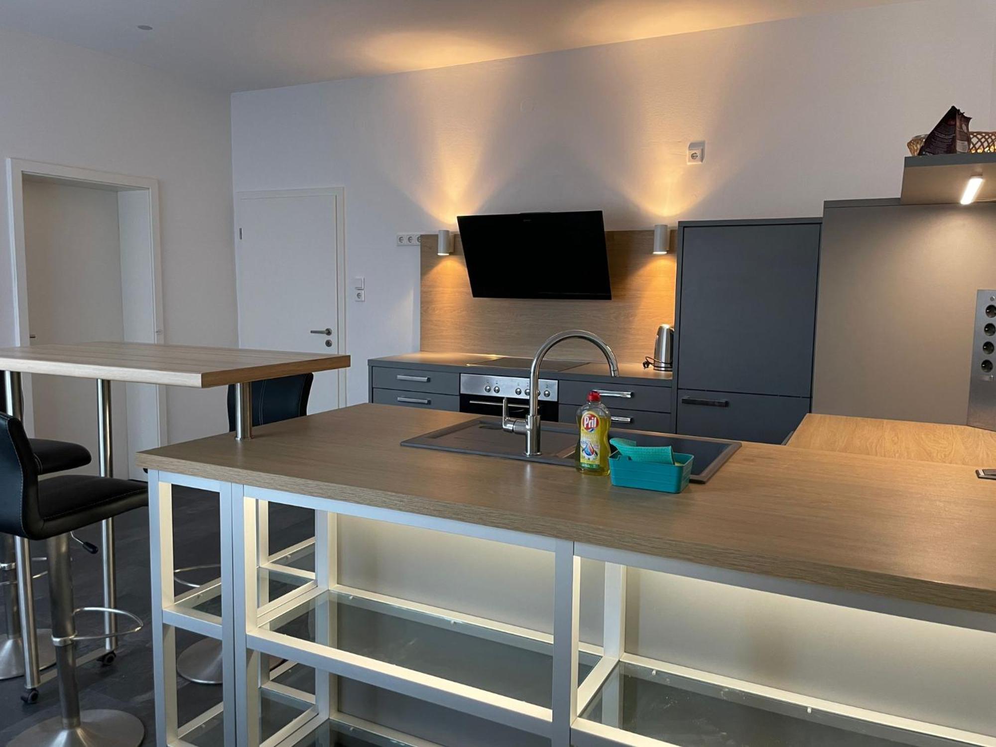 M&M Apartment Düsseldorf Neuss Buitenkant foto
